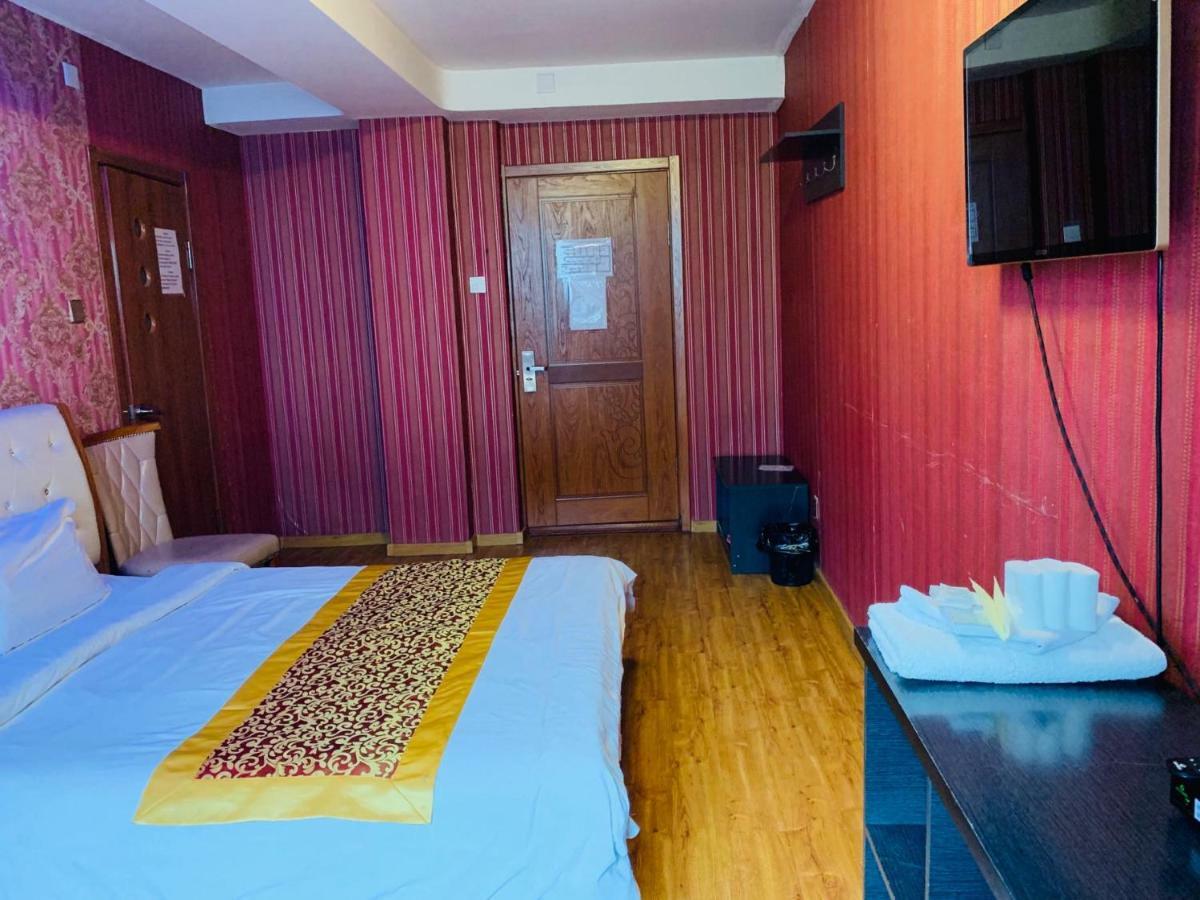 Horeka Hotel Ulaanbaatar Esterno foto